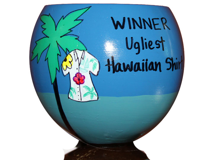 The perfect luau trophy